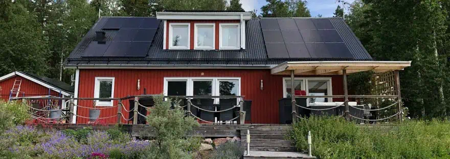 Solcellsmontage i Harbo (Heby kommun) 15,6 kW